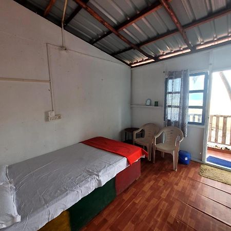 Om D S Cafe 51 & Beach Stay Gokarna  Extérieur photo